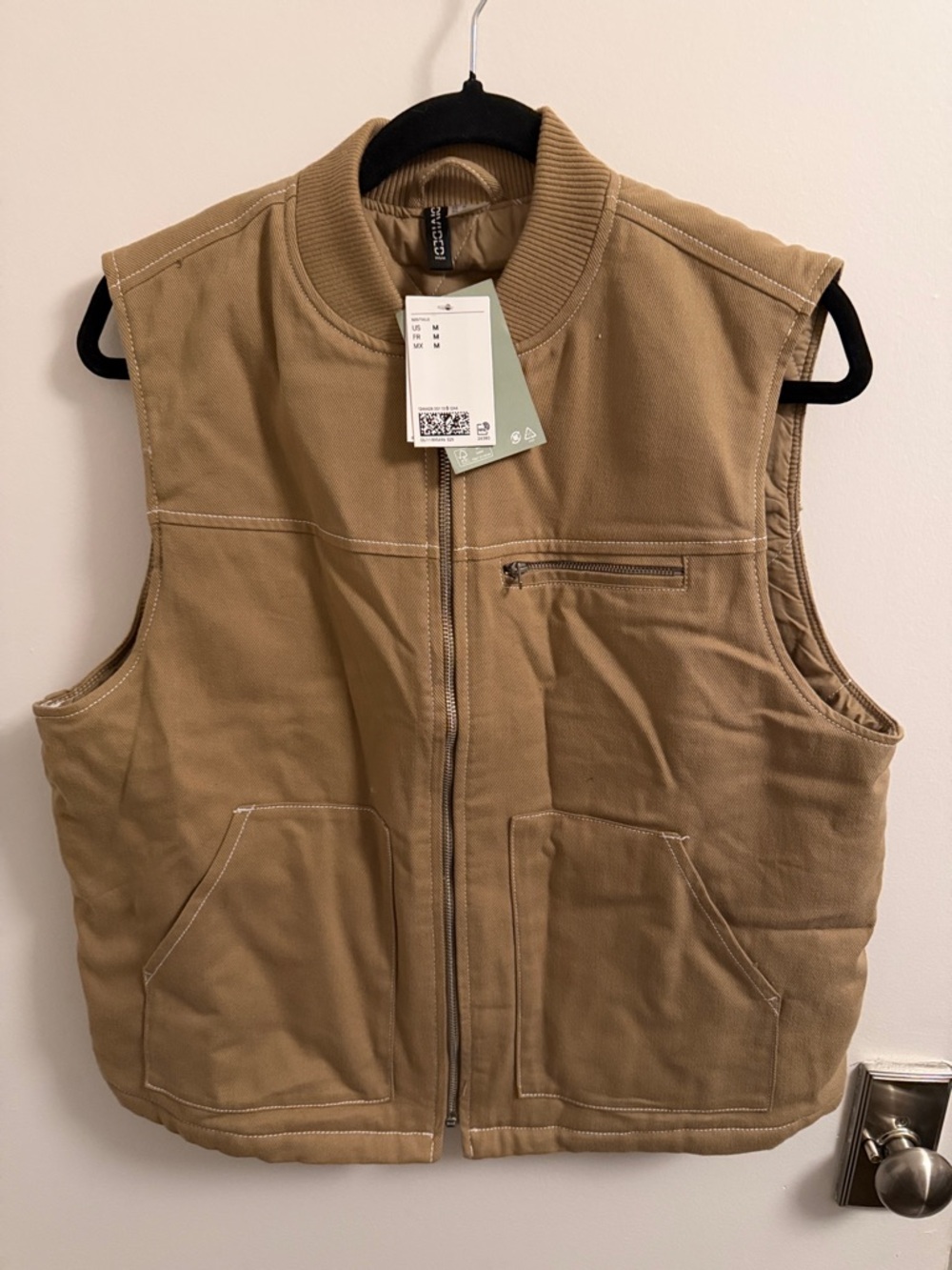 Divided Tan Work Style Utility Vest with Zip Chest Pocket
